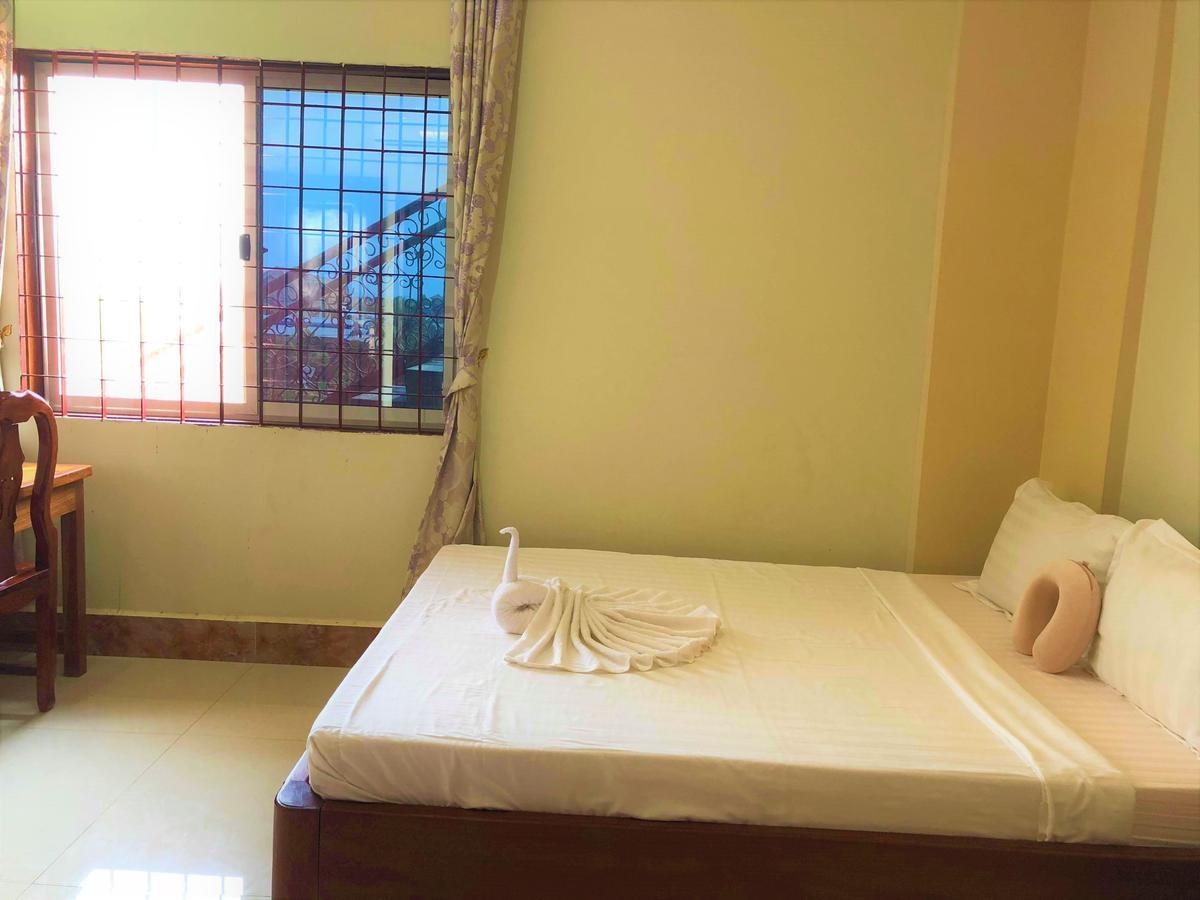 Samnop Samnang Guesthouse Kampot Exteriér fotografie