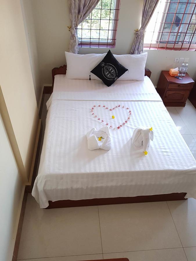 Samnop Samnang Guesthouse Kampot Exteriér fotografie